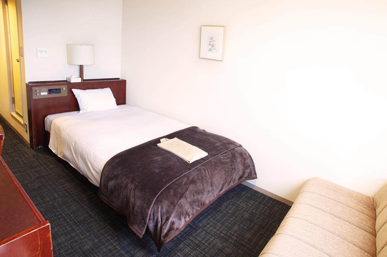 Saitama Grand Hotel Honjo Екстериор снимка